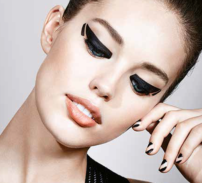 graphic_eyeliner